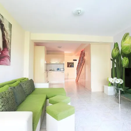 2bedroom Xlargedeluxeduplexes In Panoramic Roof Lejlighed